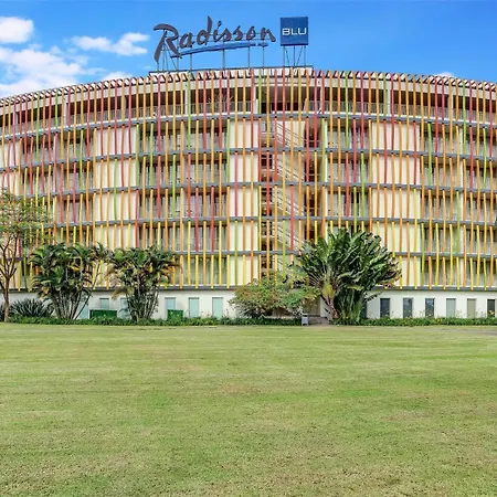 Radisson Blu Hotel & Convention Centre Kigali-2