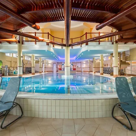 Lotus Therme Hotel & Spa-2
