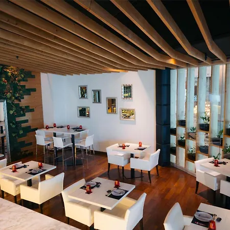 Hilton Doha-2