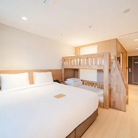 Skybay Hotel Gyeongpo-2