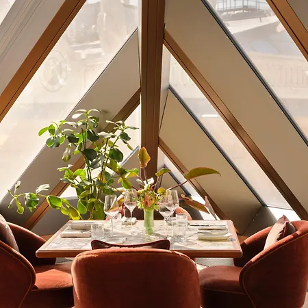 Rosewood Vienna-3