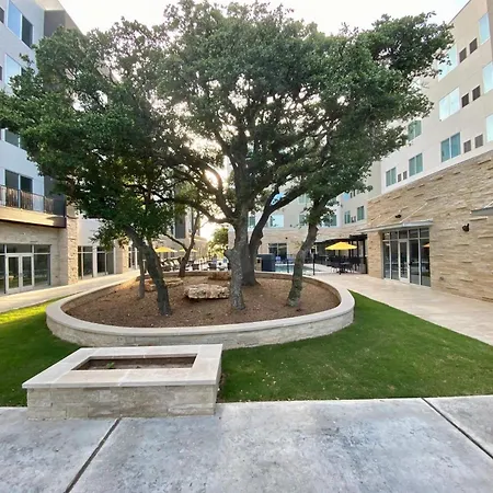 Cambria Hotel Austin Uptown Near The Domain-2