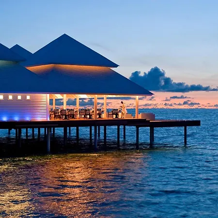 Diamonds Thudufushi Maldives Resort & Spa-3
