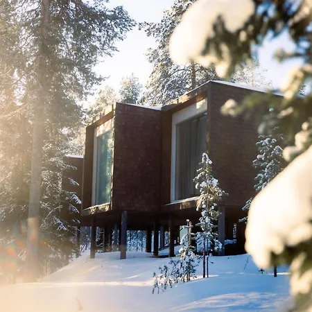 Arctic Treehouse Hotel-3