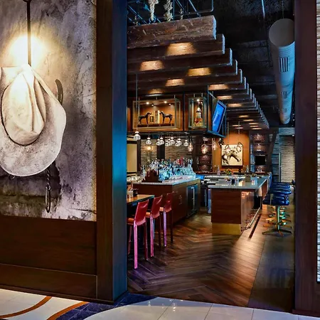 Renaissance Phoenix Downtown Hotel-2