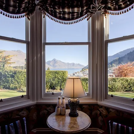 Hulbert House Luxury Boutique Lodge Queenstown-3