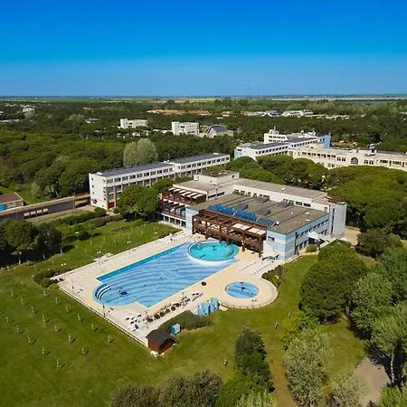 Savoy Beach Hotel & Thermal Spa-2