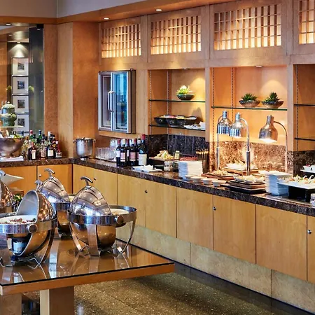 Intercontinental Shanghai Pudong By Ihg-3
