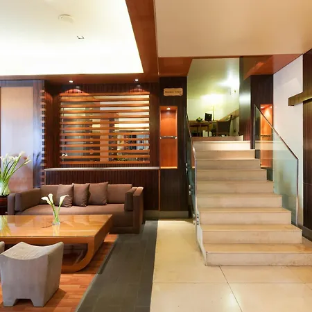 Le Commodore Hotel-3