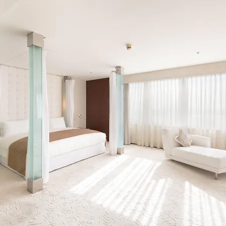 Regal Airport Hotel-3