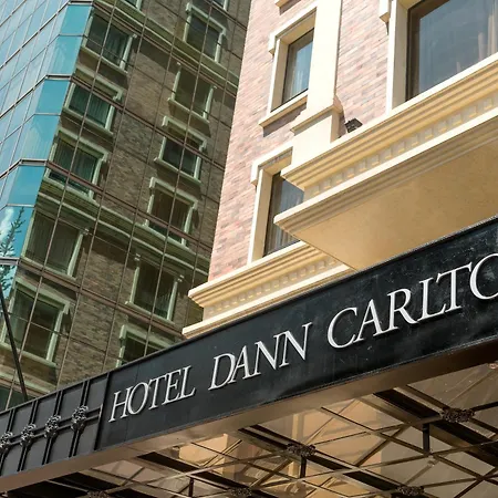 Dann Carlton Quito-2