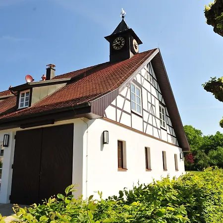 Wald & Schlosshotel Friedrichsruhe-3