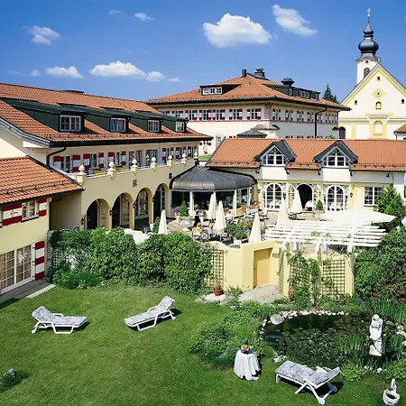 Residenz Heinz Winkler-3