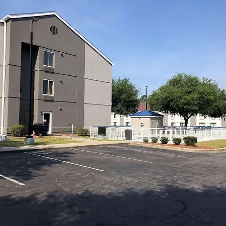 Country Inn & Suites By Radisson, Fayetteville I-95, Nc-3