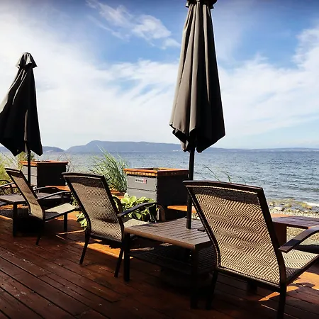 Beachfront Two Bedroom Suite With Sofa Bed-3
