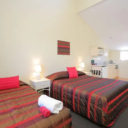 Apollo Motel-3