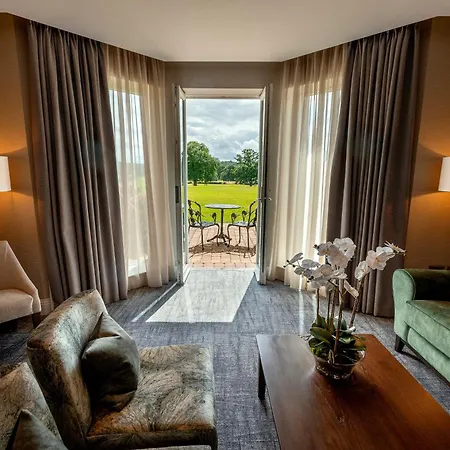 Rockliffe-2
