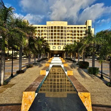 Holiday Inn Club Vacations The Royal Sands All Inclusive-2