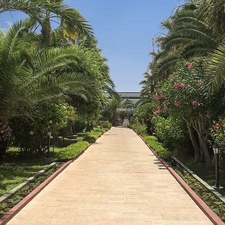 Delphin Deluxe Resort-2