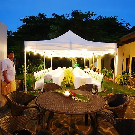 Crown Beach Resort & Spa (Adults Only)-3