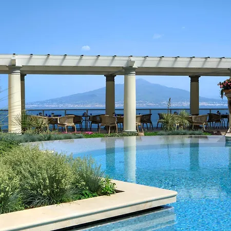 Grand Hotel Royal-2