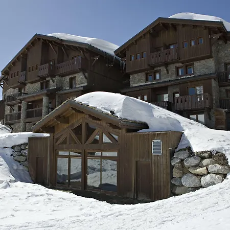 Hotel Les Suites Du Montana By Les Etincelles-3