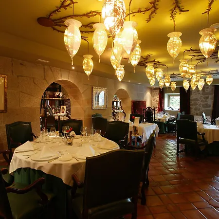 Pazo Los Escudos Hotel Spa & Resort-3