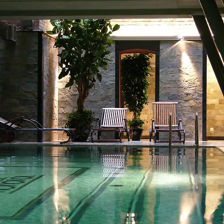 Hotel Monopol-2