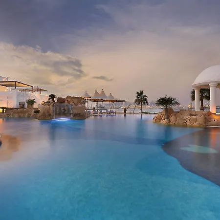 Sharq Village & Spa, A Ritz-Carlton Hotel-2