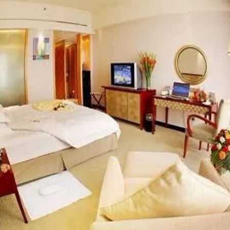 Ramada Plaza By Wyndham Taian-3