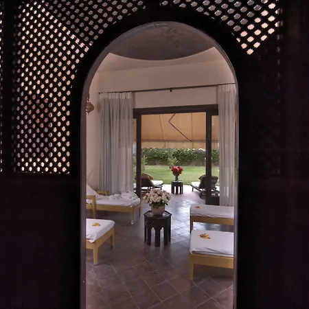 Domaine Des Remparts Hotel&Spa-3