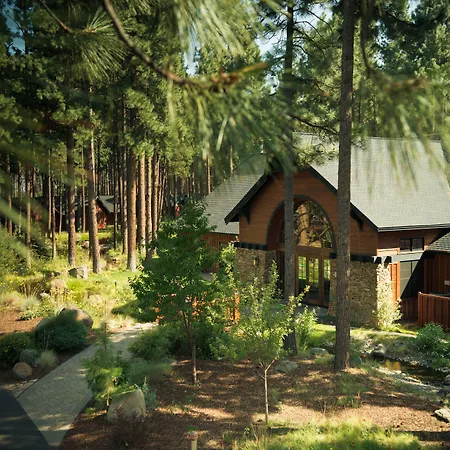 Fivepine Lodge-2