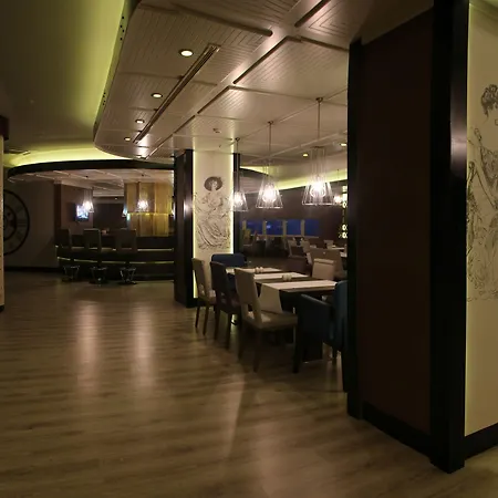 Goldcity Hotel-3