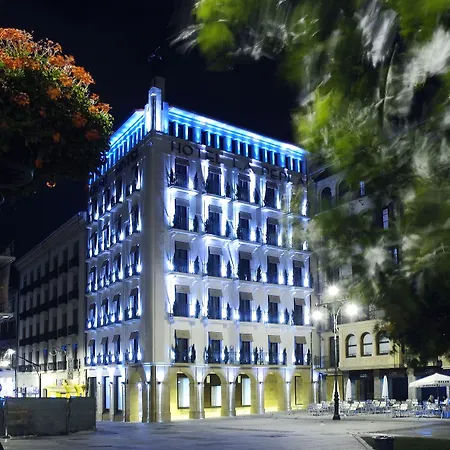 Gran Hotel La Perla-2