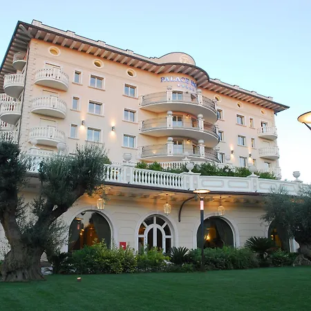 Palace Hotel-3