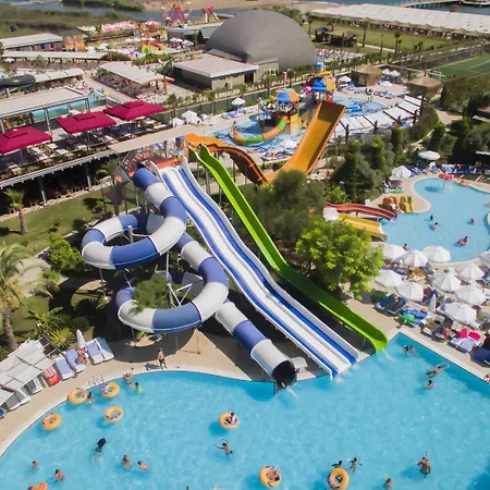 Saturn Palace Resort-3