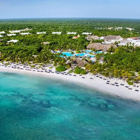 Grand Palladium Colonial Resort & Spa-2