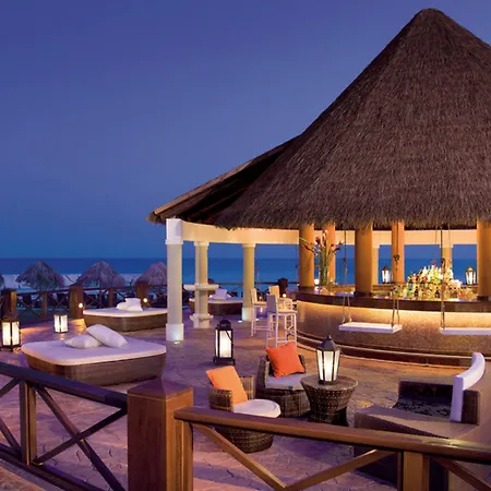 Secrets Wild Orchid Adults Only-3