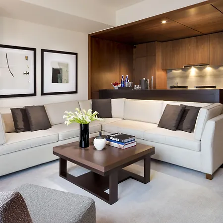 The Langham, New York, Fifth Avenue-2