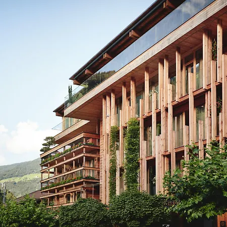 Small Luxury Hotel Of The World - Dasposthotel-2