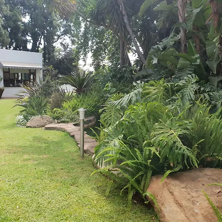 Hyde Park Guest House-2