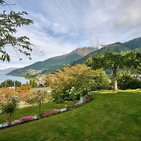 Balmoral Lodge-2