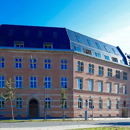 The Red - Living Suites By The Rhine-3