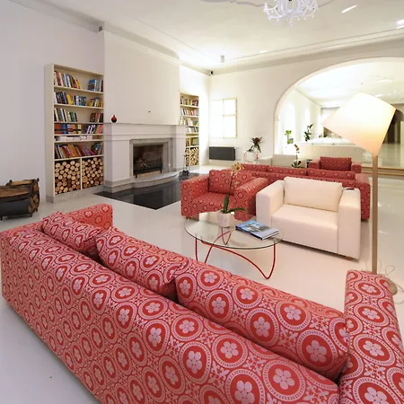 Chateau Heralec Boutique Hotel & Spa By L'Occitane-2