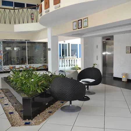 Cowrie Shell Beach Apartments Official-3