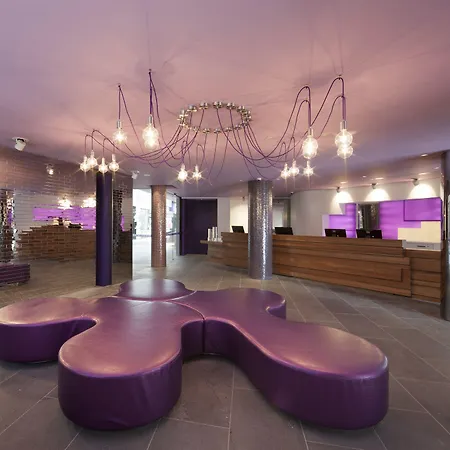 The Sebel Melbourne Docklands Hotel-3