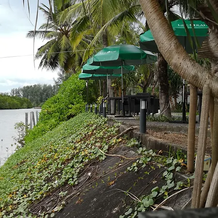 Le Coral Resort-3