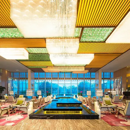 Sheraton Langfang Chaobai River Hotel-3