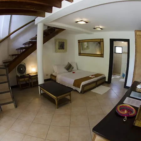 Dolphin House Resort Moalboal-2