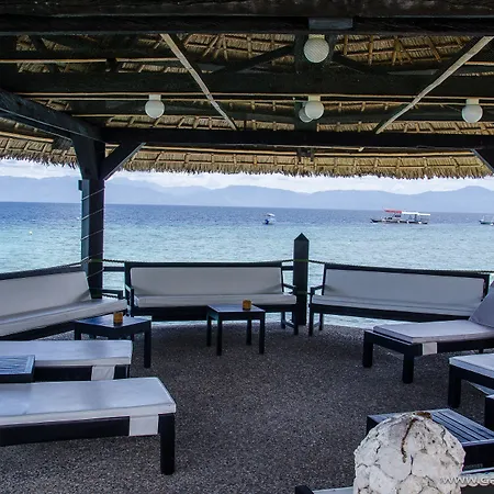 Dolphin House Resort Moalboal-2